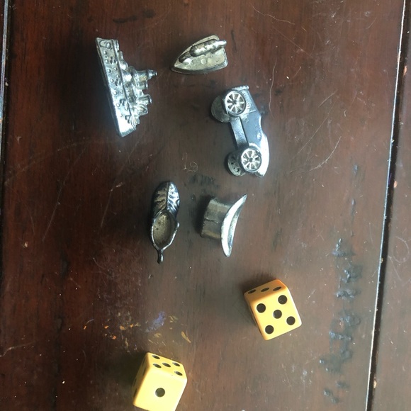 Antique Monopoly game - Picture 12 of 13